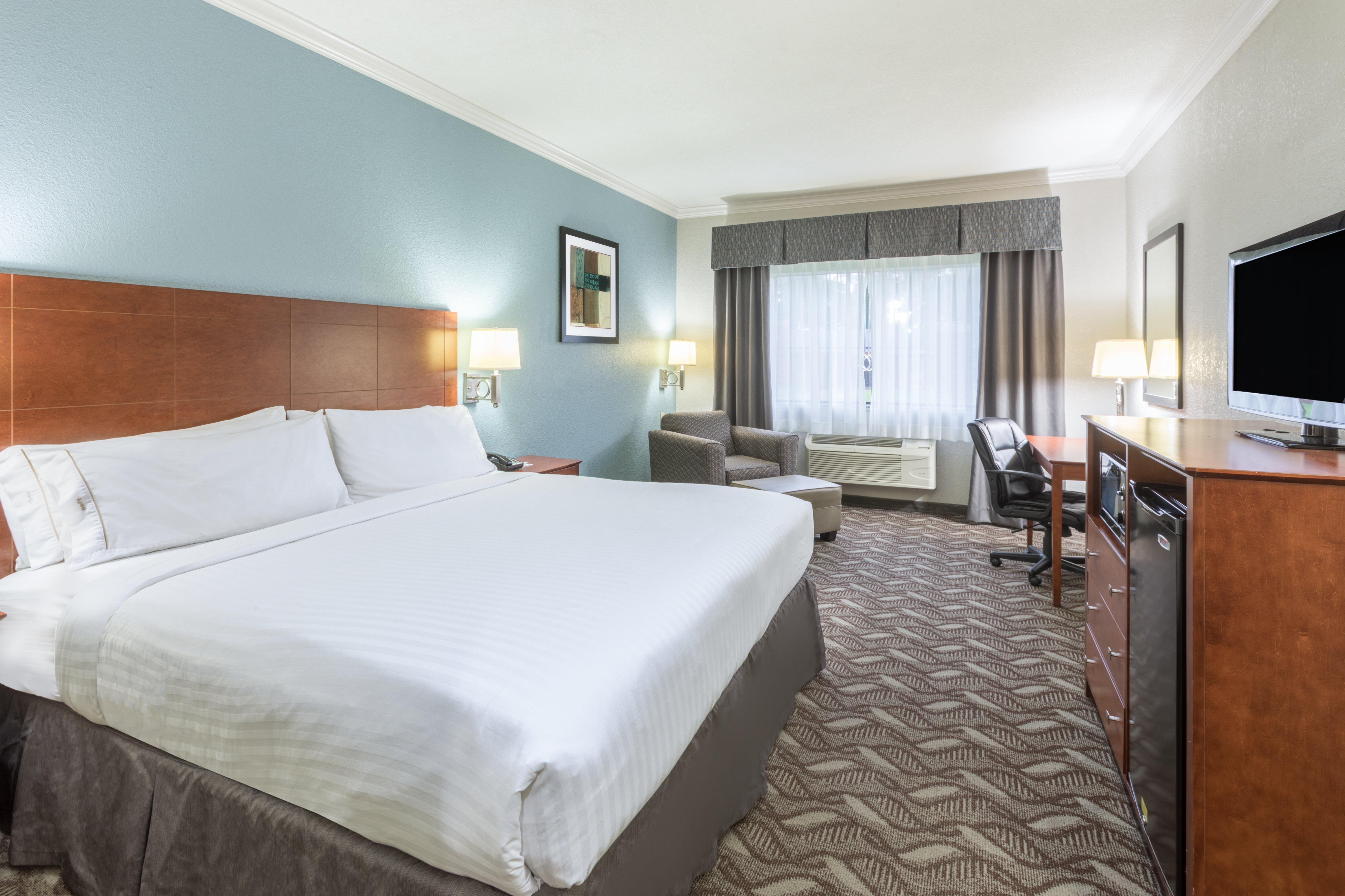 Holiday Inn Express Hotel And Suites Lake Charles By Ihg Exterior foto