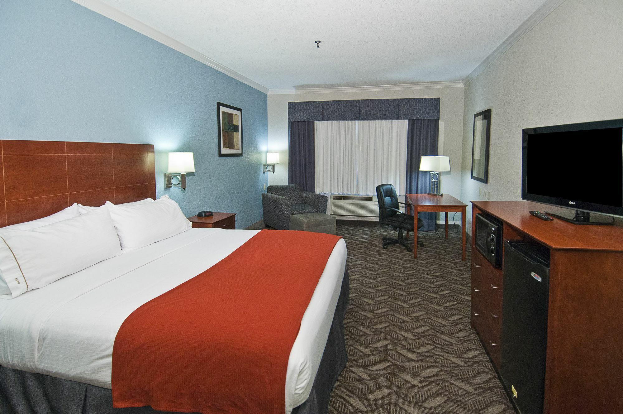Holiday Inn Express Hotel And Suites Lake Charles By Ihg Exterior foto